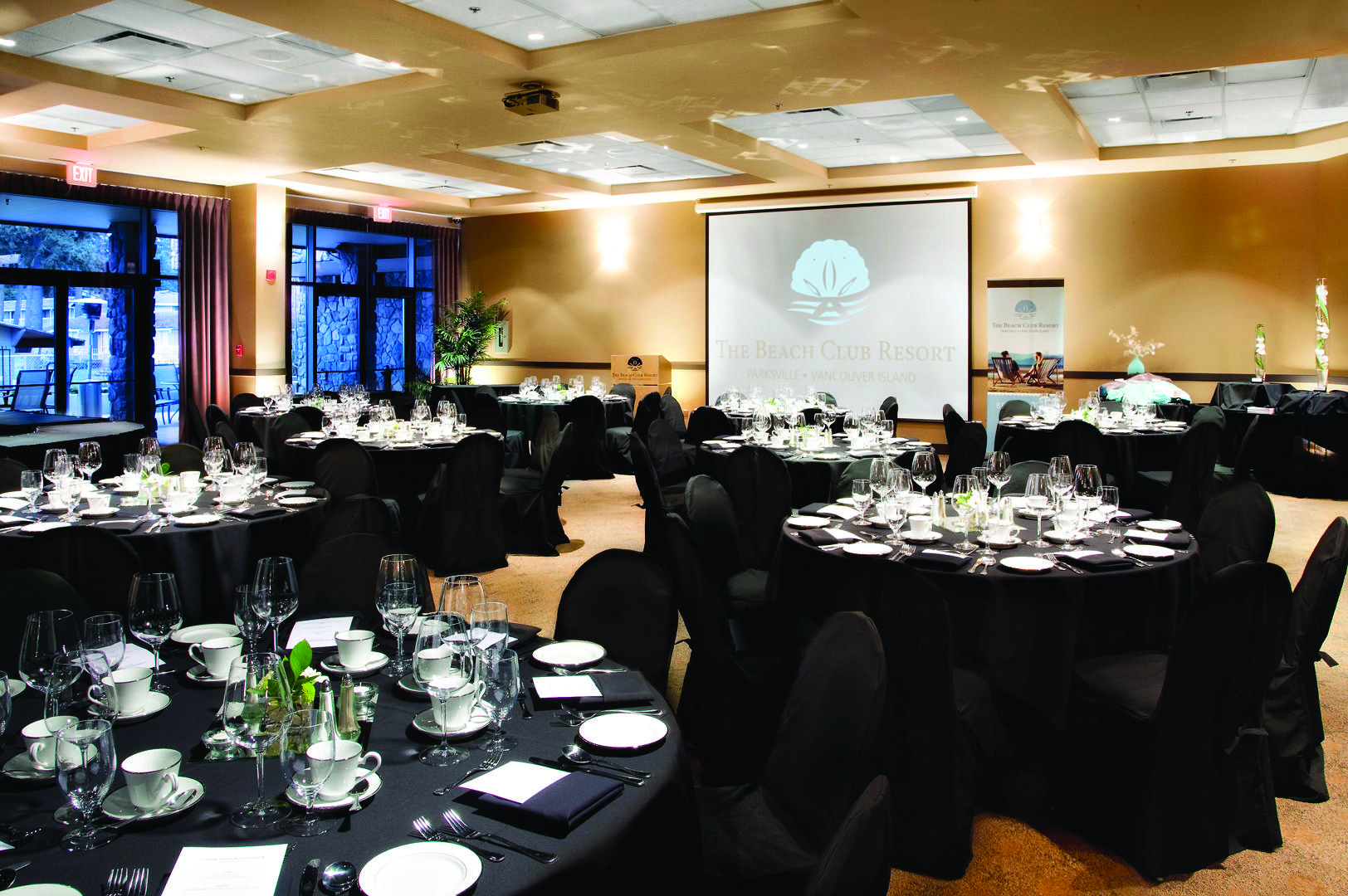 The Beach Club Resort — Bellstar Hotels & Resorts Parksville Restoran gambar